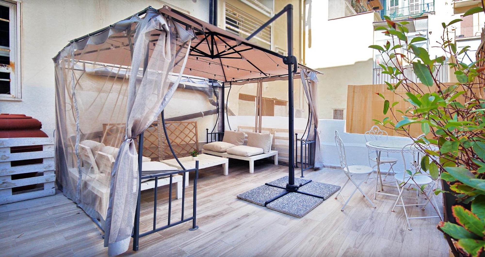 La Casa Del Melo Hotel Bari Exterior photo